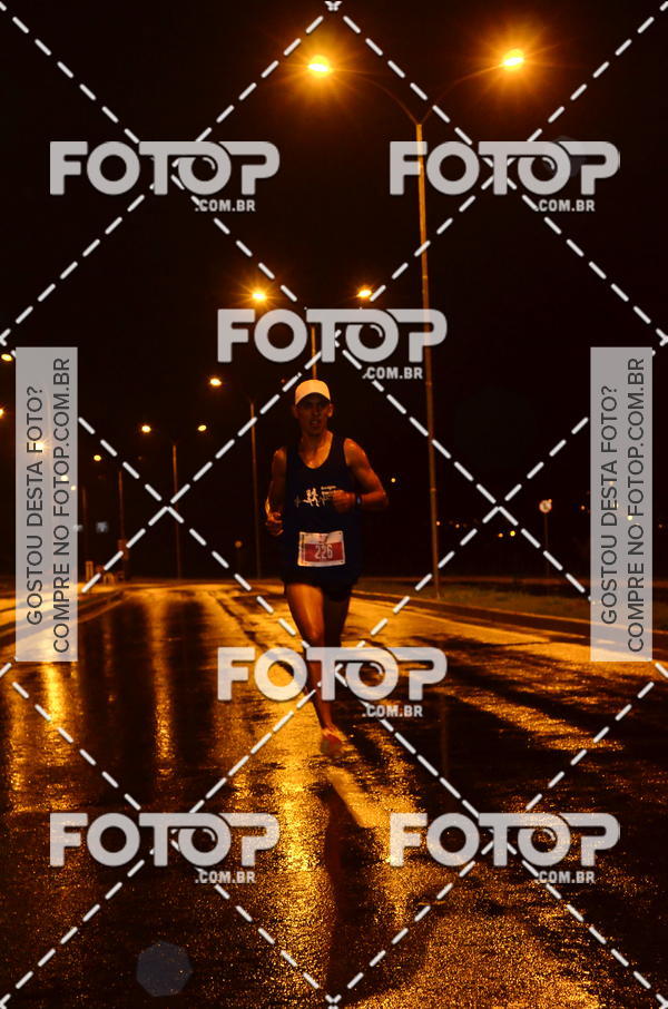 Buy your photos of the eventLuminous Run on Fotop