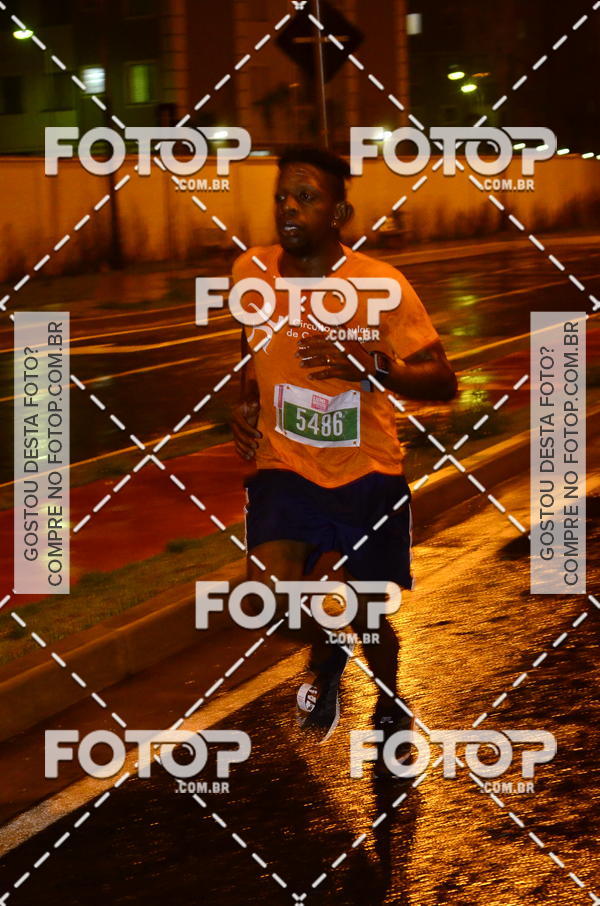 Buy your photos of the eventLuminous Run on Fotop