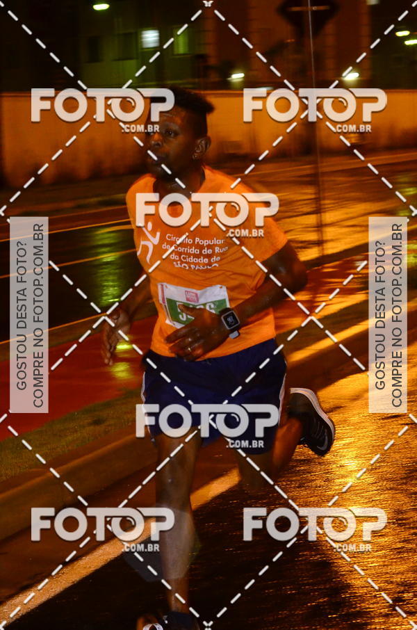 Buy your photos of the eventLuminous Run on Fotop
