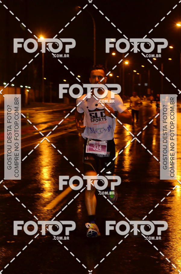 Buy your photos of the eventLuminous Run on Fotop