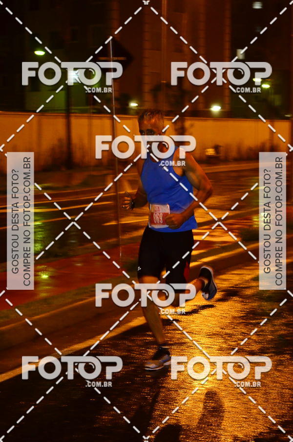 Buy your photos of the eventLuminous Run on Fotop