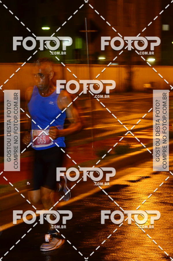 Buy your photos of the eventLuminous Run on Fotop