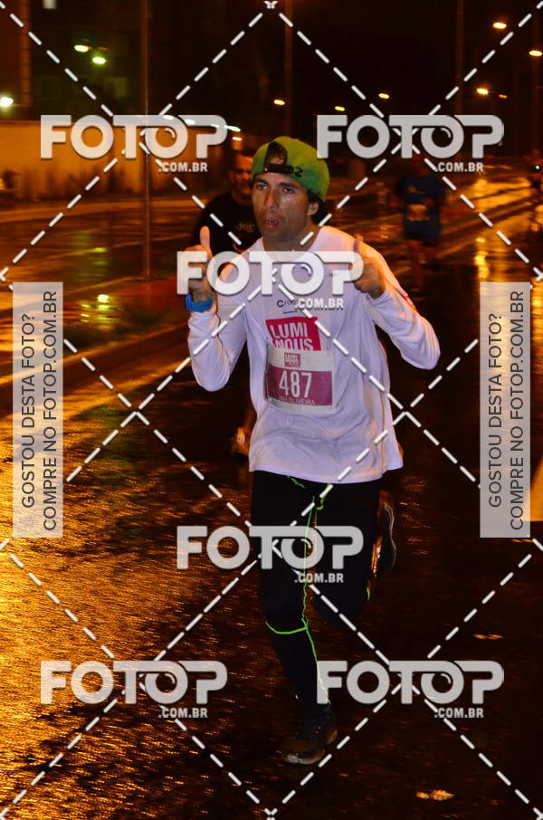 Buy your photos of the eventLuminous Run on Fotop