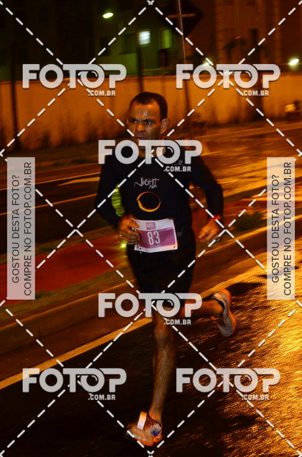 Buy your photos of the eventLuminous Run on Fotop