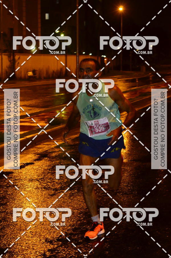 Buy your photos of the eventLuminous Run on Fotop