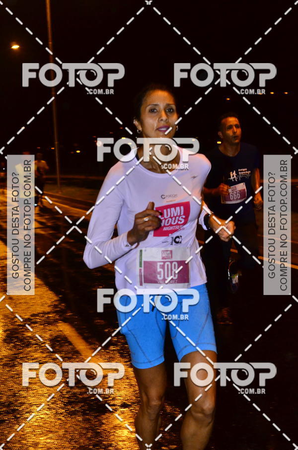 Buy your photos of the eventLuminous Run on Fotop