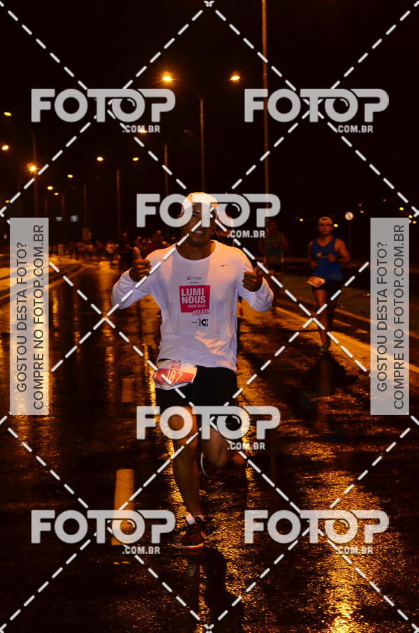 Buy your photos of the eventLuminous Run on Fotop