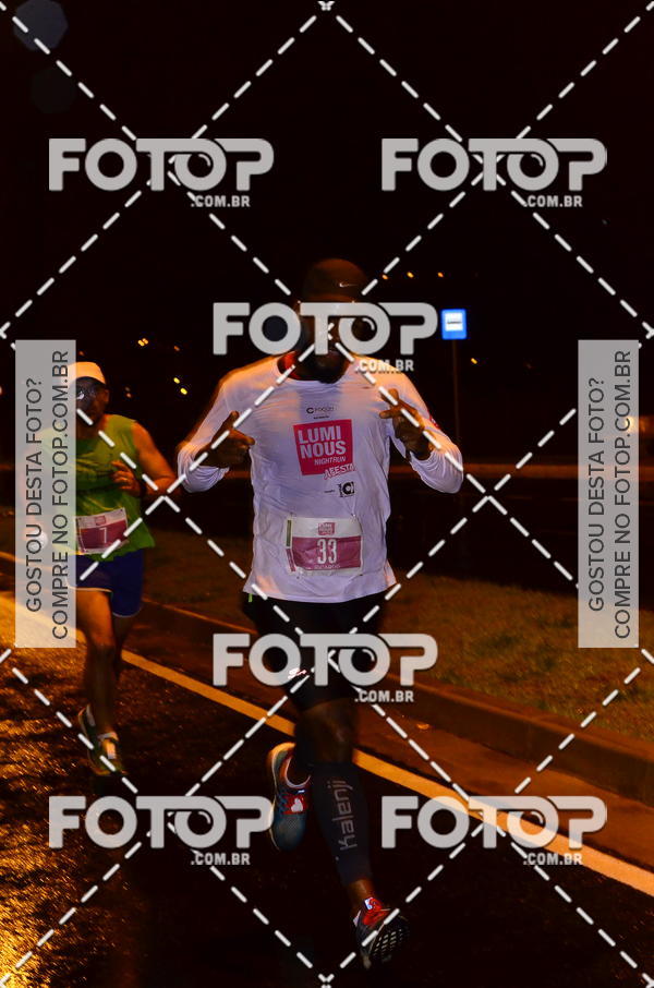 Buy your photos of the eventLuminous Run on Fotop