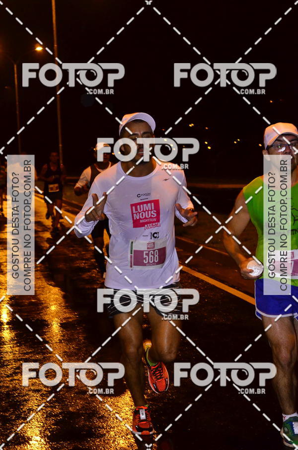 Buy your photos of the eventLuminous Run on Fotop