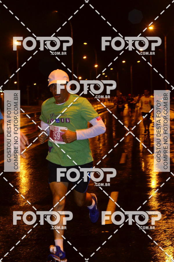 Buy your photos of the eventLuminous Run on Fotop