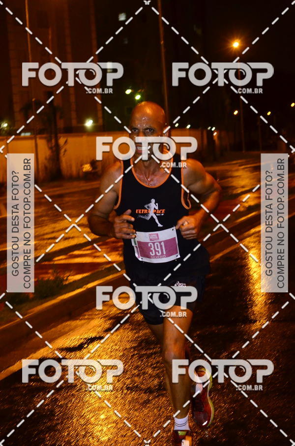 Buy your photos of the eventLuminous Run on Fotop