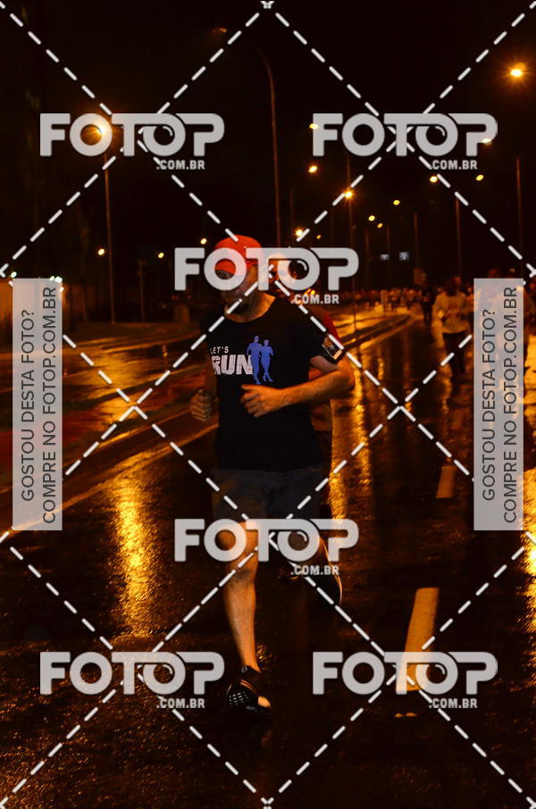 Buy your photos of the eventLuminous Run on Fotop