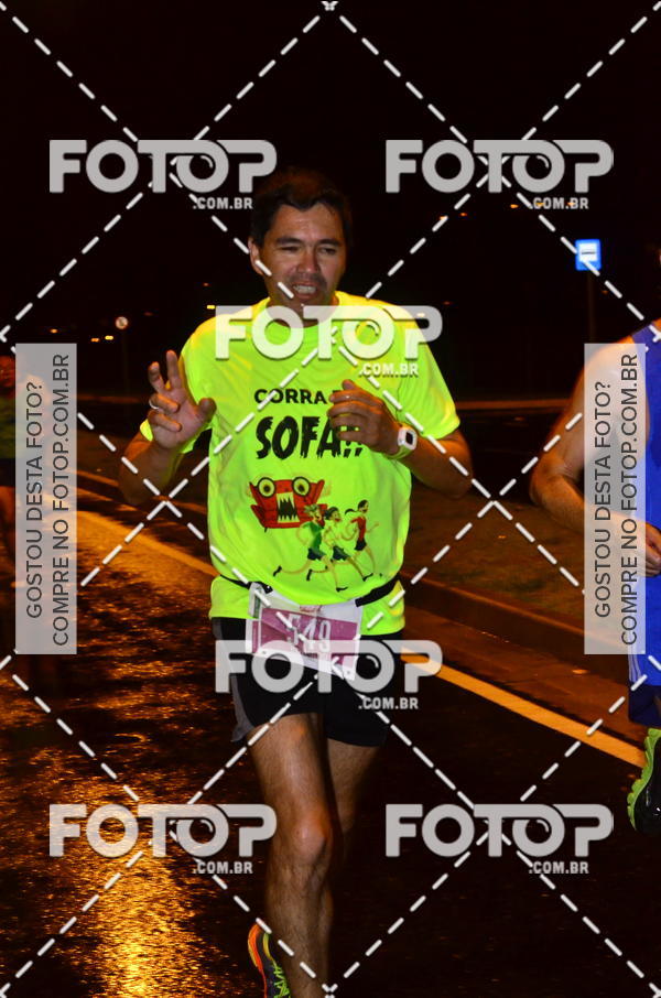 Buy your photos of the eventLuminous Run on Fotop