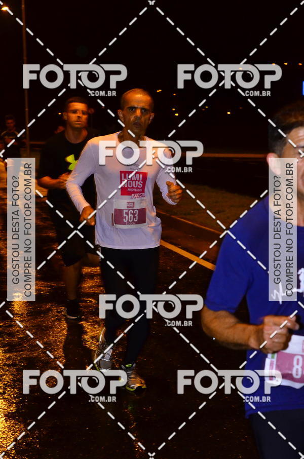 Buy your photos of the eventLuminous Run on Fotop
