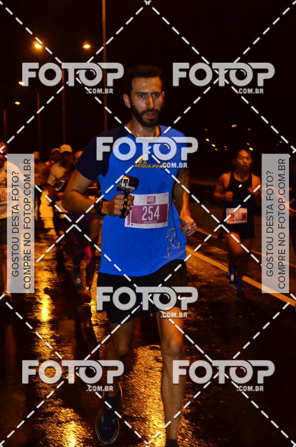 Buy your photos of the eventLuminous Run on Fotop