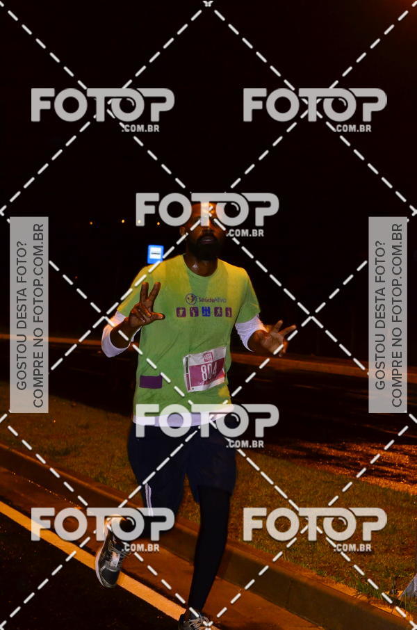 Buy your photos of the eventLuminous Run on Fotop