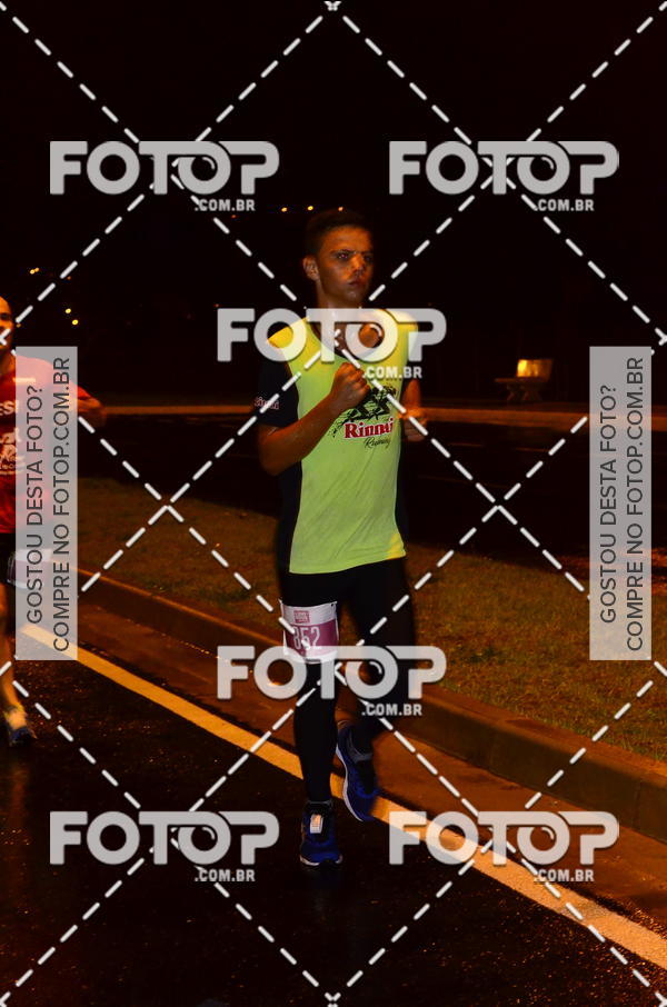Buy your photos of the eventLuminous Run on Fotop