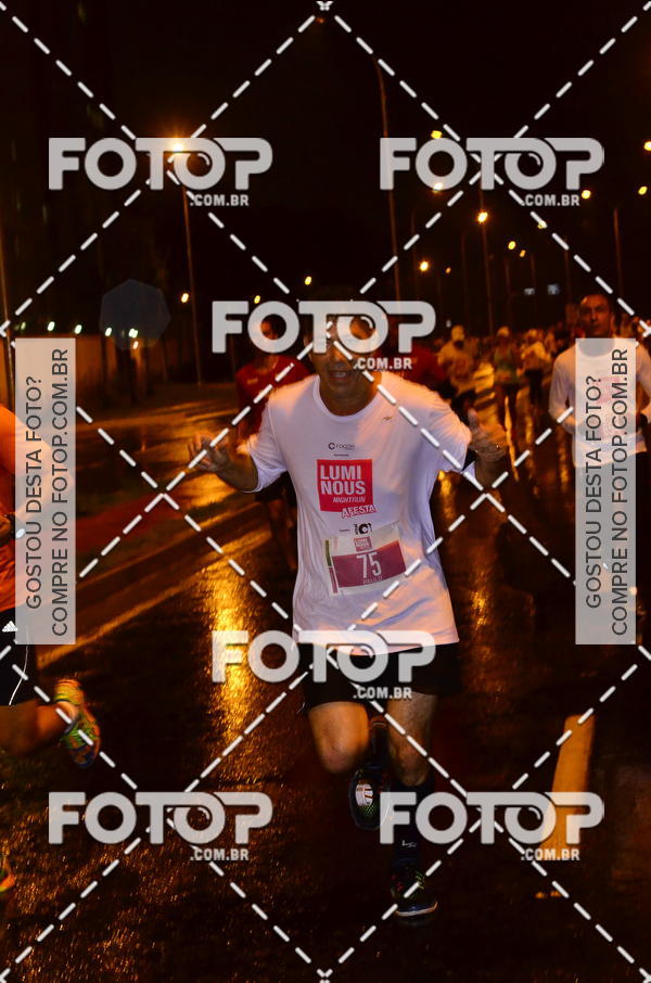Buy your photos of the eventLuminous Run on Fotop