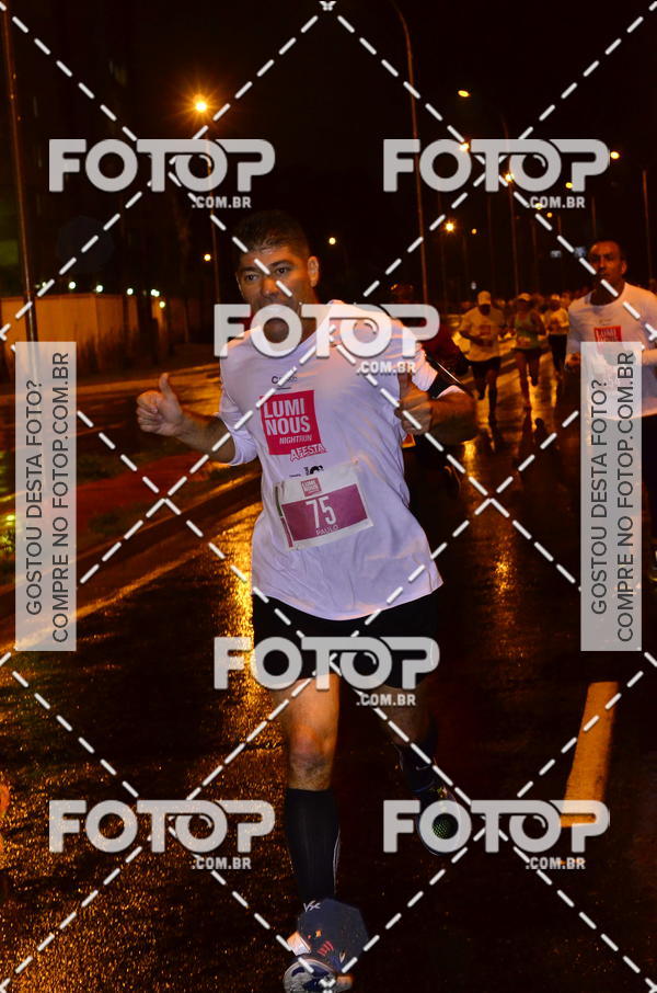 Buy your photos of the eventLuminous Run on Fotop