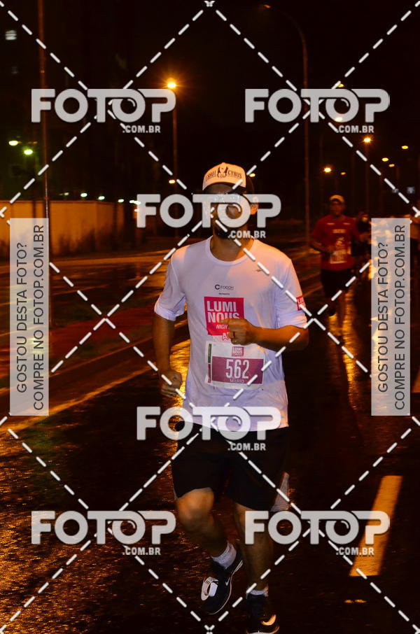 Buy your photos of the eventLuminous Run on Fotop