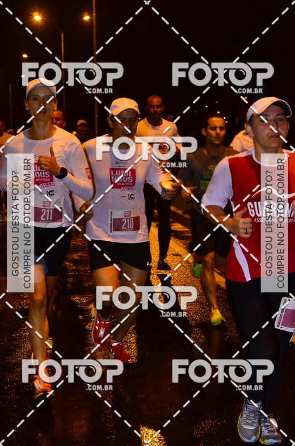 Buy your photos of the eventLuminous Run on Fotop