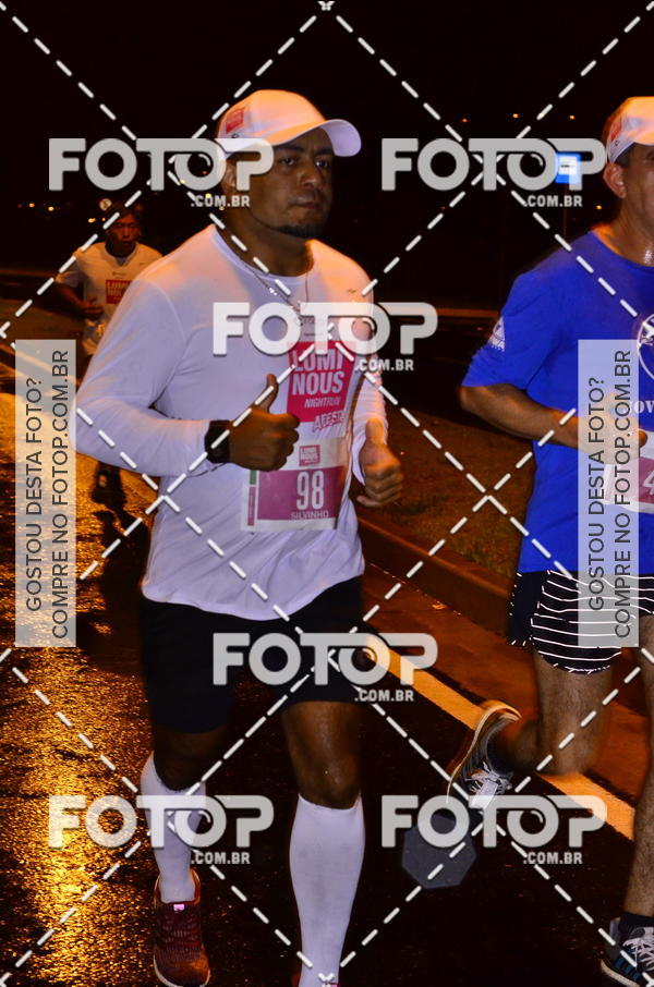 Buy your photos of the eventLuminous Run on Fotop