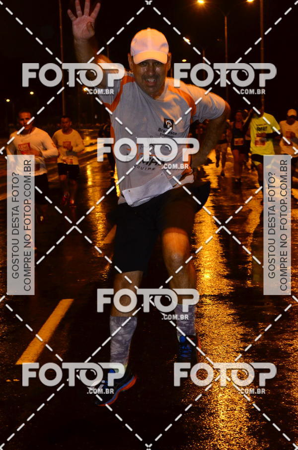 Buy your photos of the eventLuminous Run on Fotop