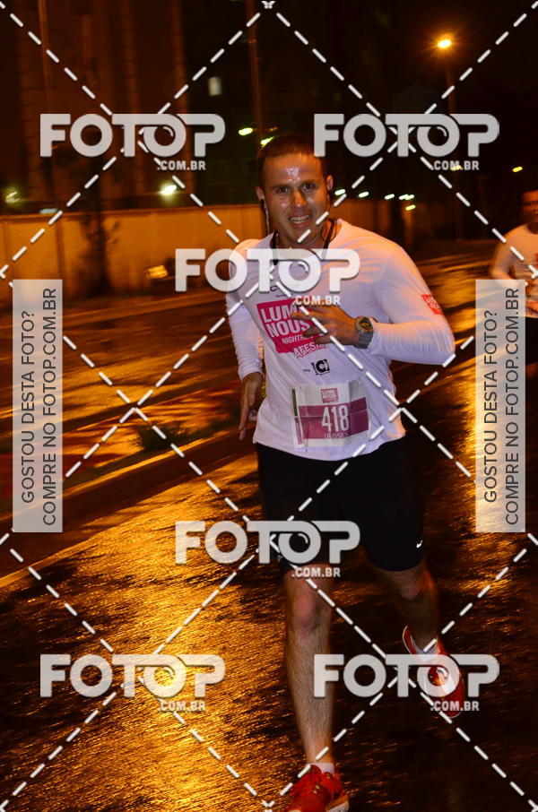 Buy your photos of the eventLuminous Run on Fotop