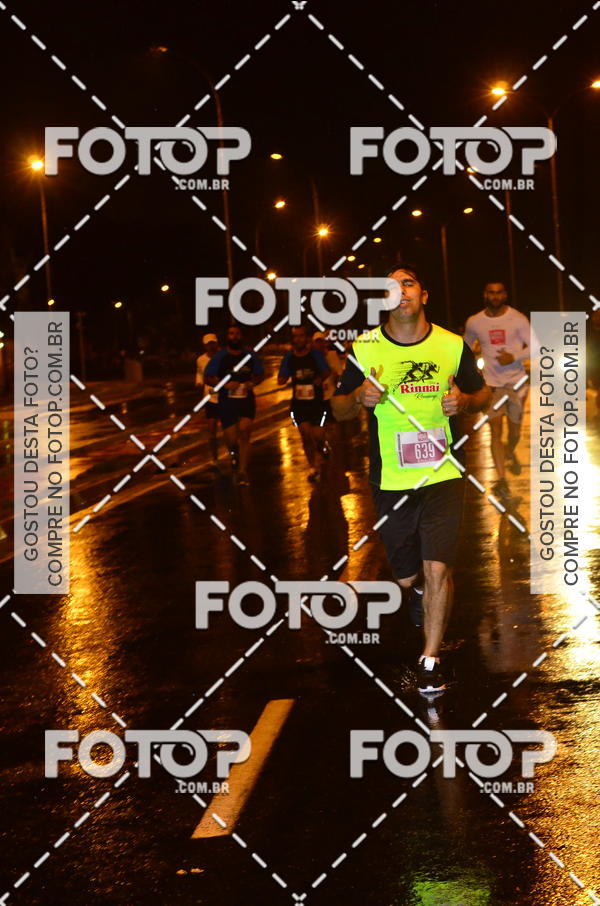 Buy your photos of the eventLuminous Run on Fotop