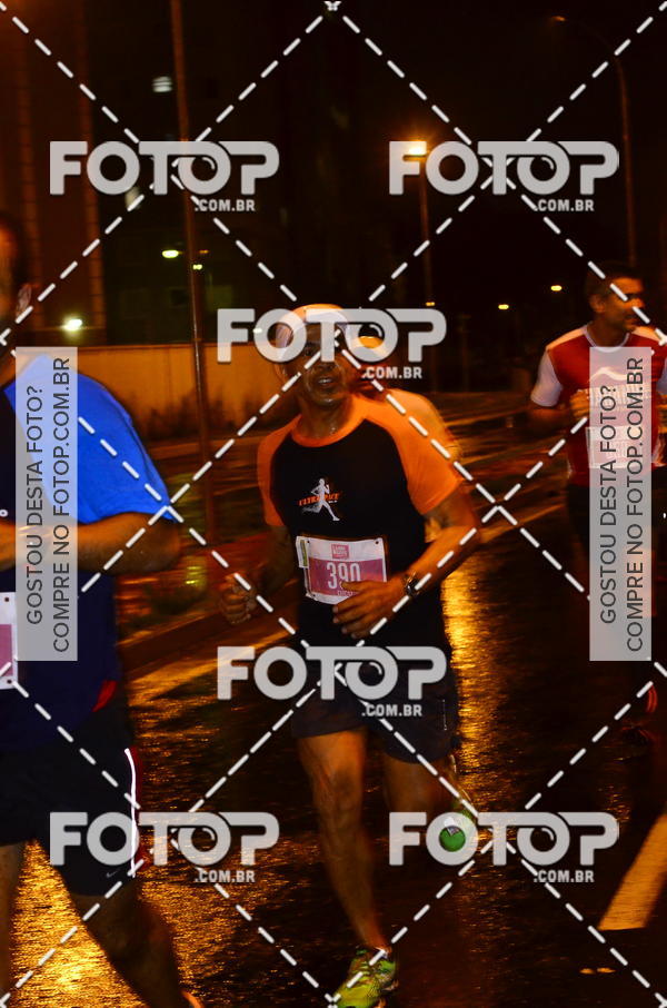 Buy your photos of the eventLuminous Run on Fotop