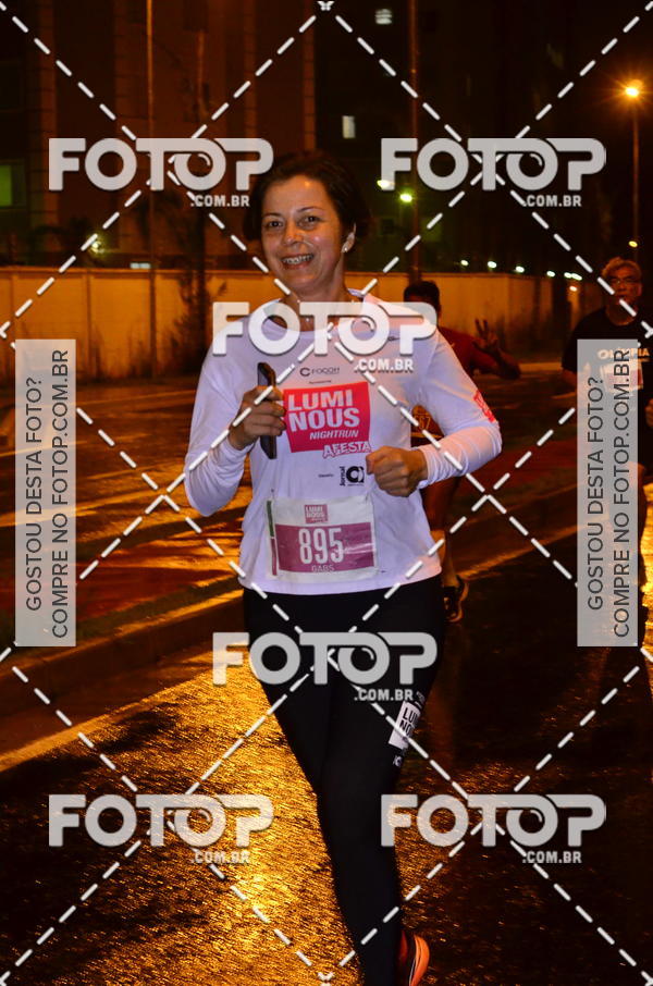 Buy your photos of the eventLuminous Run on Fotop