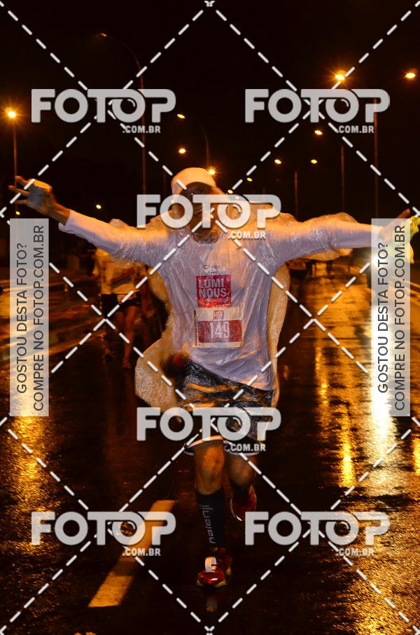 Buy your photos of the eventLuminous Run on Fotop