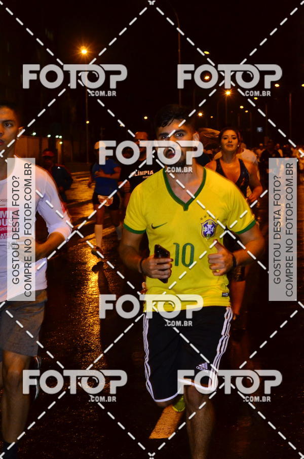 Buy your photos of the eventLuminous Run on Fotop