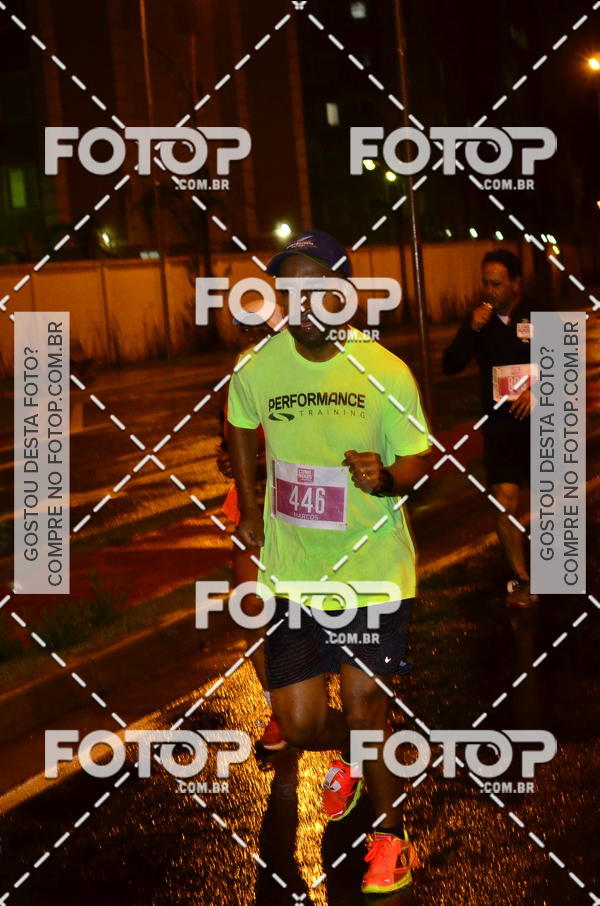 Buy your photos of the eventLuminous Run on Fotop