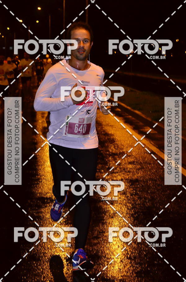 Buy your photos of the eventLuminous Run on Fotop
