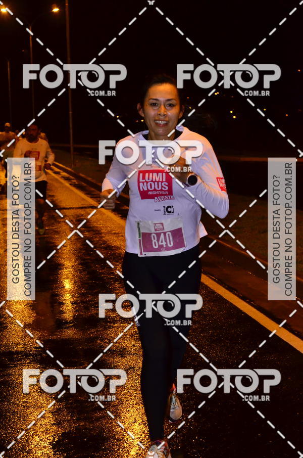 Buy your photos of the eventLuminous Run on Fotop