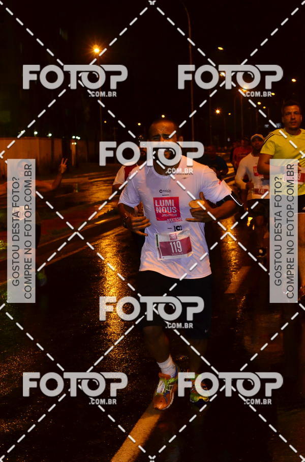 Buy your photos of the eventLuminous Run on Fotop