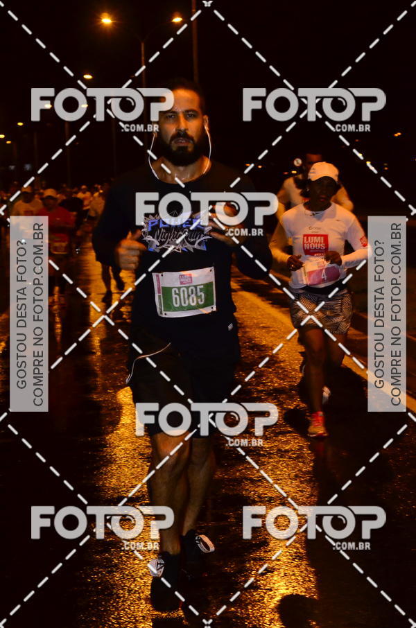 Buy your photos of the eventLuminous Run on Fotop