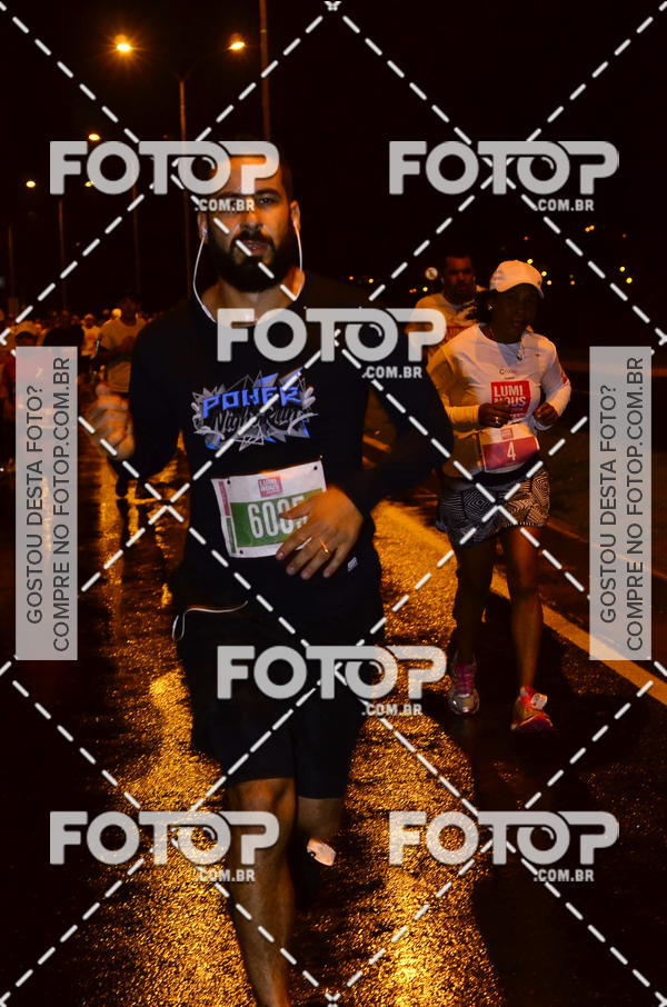 Buy your photos of the eventLuminous Run on Fotop