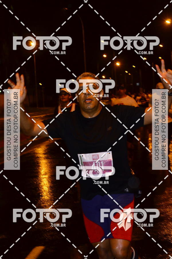 Buy your photos of the eventLuminous Run on Fotop