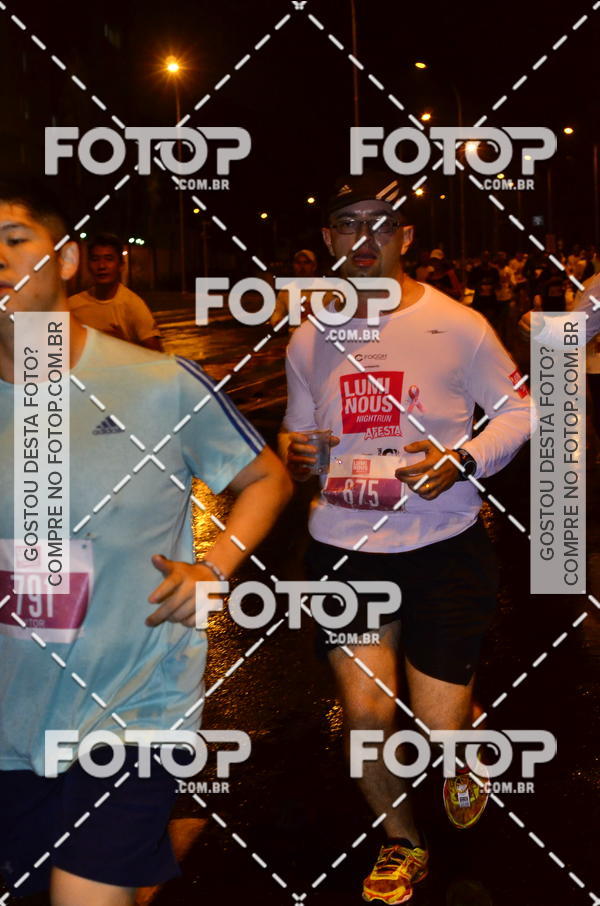 Buy your photos of the eventLuminous Run on Fotop