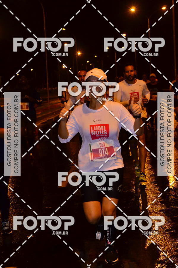 Buy your photos of the eventLuminous Run on Fotop