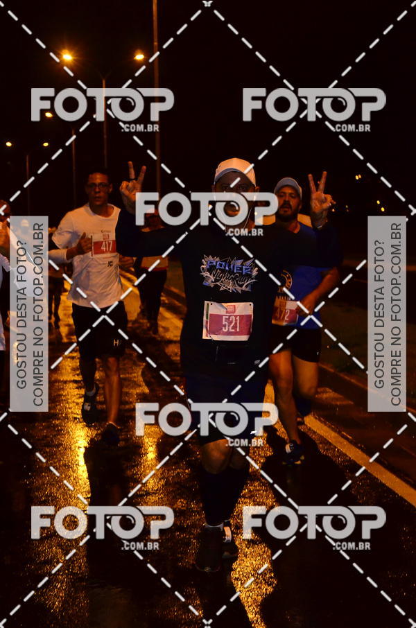 Buy your photos of the eventLuminous Run on Fotop