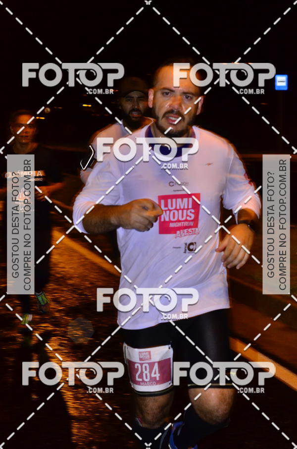 Buy your photos of the eventLuminous Run on Fotop