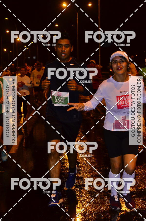 Buy your photos of the eventLuminous Run on Fotop