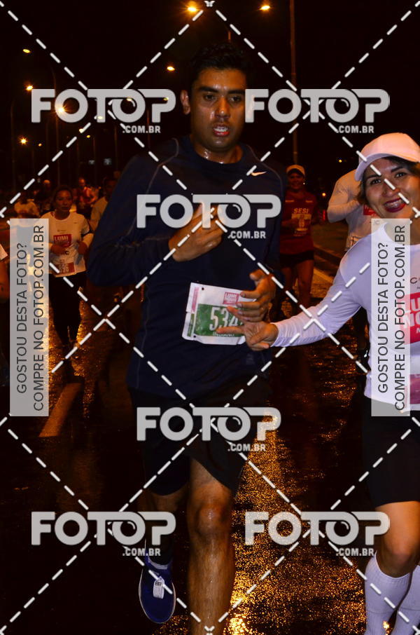 Buy your photos of the eventLuminous Run on Fotop