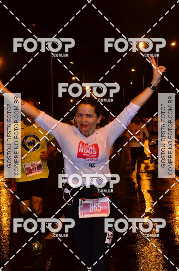 Buy your photos of the eventLuminous Run on Fotop