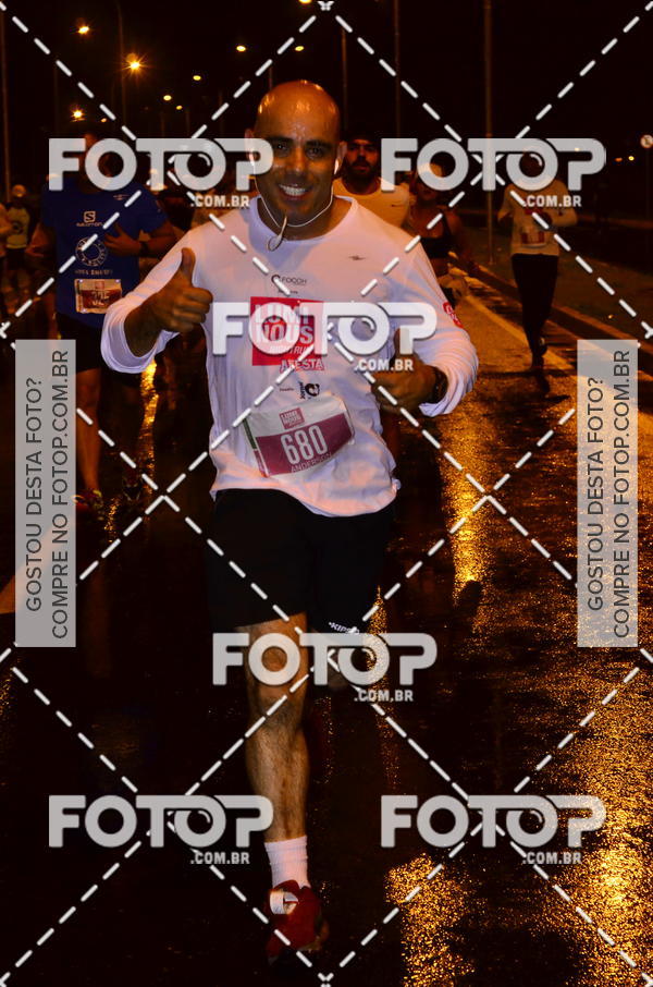 Buy your photos of the eventLuminous Run on Fotop