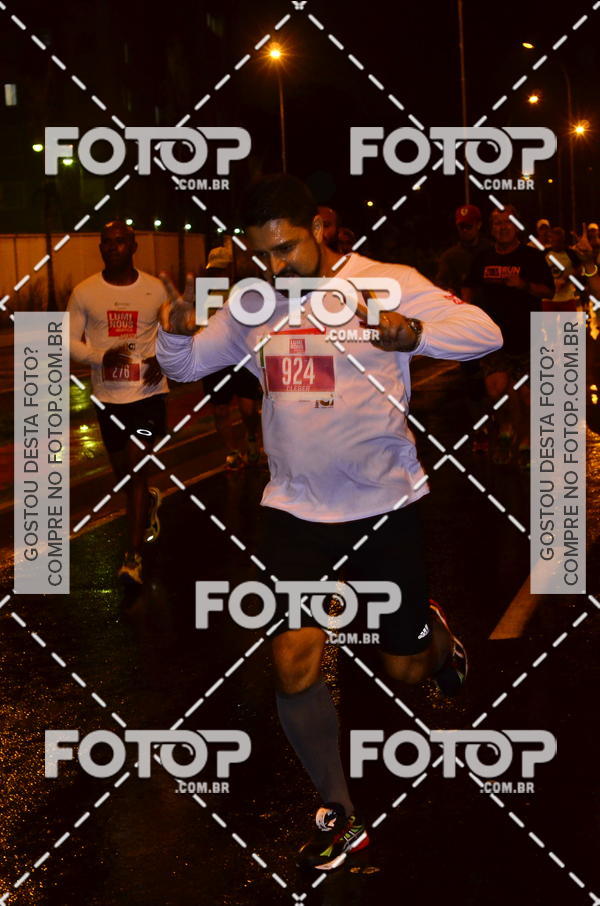 Buy your photos of the eventLuminous Run on Fotop