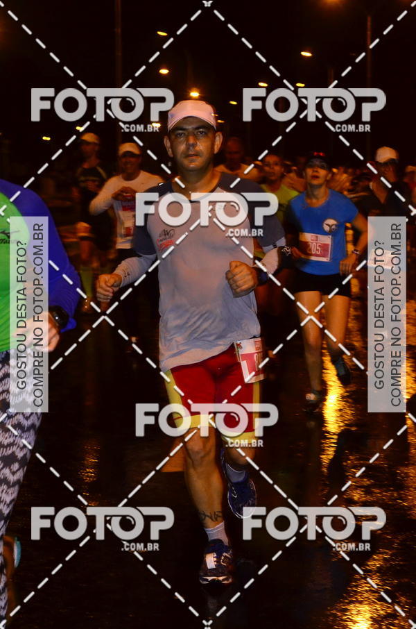 Buy your photos of the eventLuminous Run on Fotop